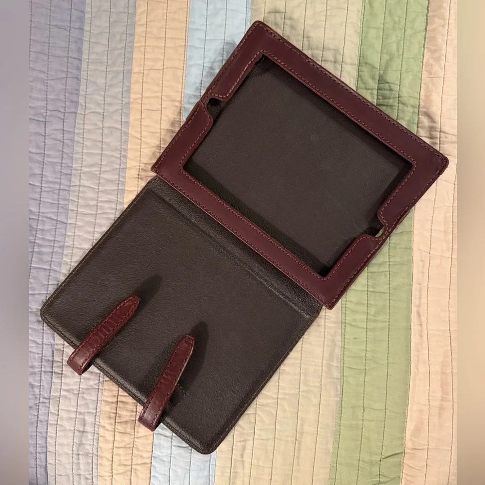 Saddleback leather company iPad tablet case
